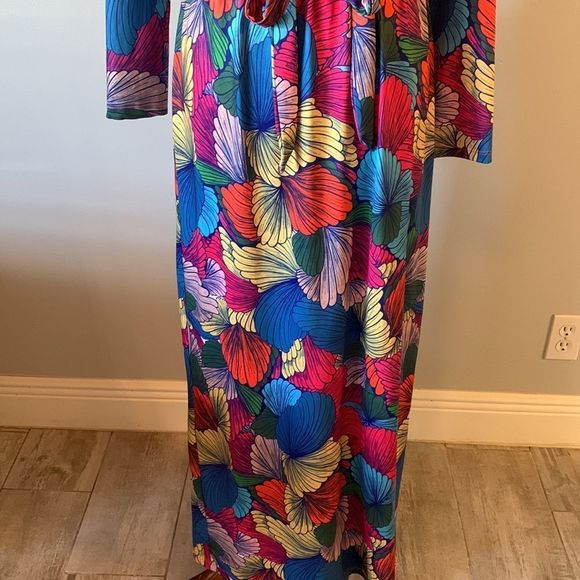 [Chelsea Gunn] Colorful Shell Pattern Maxi Dress - Size Small - Picture 3 of 6